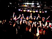 「赤と嘘 鈴木Daichi秀行監修のもとレコーディングライブ配信決定 その場でミックス＆無料配信」1枚目/6