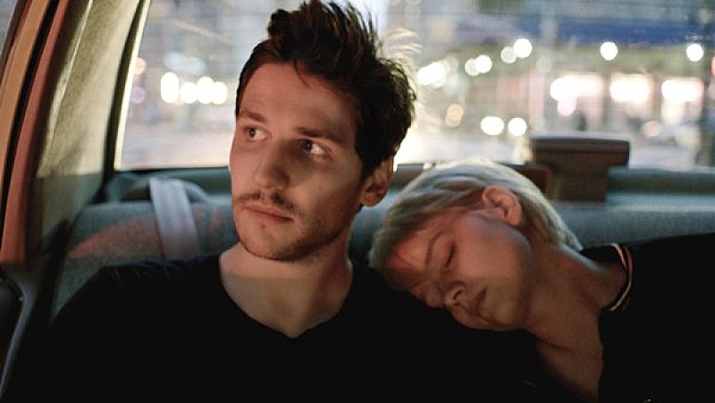 「DJスヴェン・ハンセン＝ラヴをモデルに90年代パリの音楽シーンを描いた『EDEN/エデン』が公開決定」1枚目/1