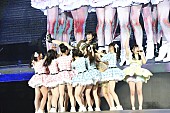 「AKB48 指原莉乃“首位返り咲き”総選挙の後夜祭で「大事な大事なゴミたち」」1枚目/23