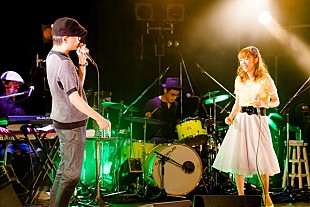 「さくらももこ＆琵奈子によるイエローパープル初ライブ、吉井和哉＆いとうせいこう豪華ゲストとともに開催＆【フジソニック】にも出演決定」
