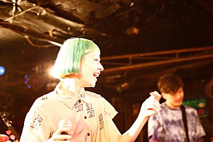 「木村カエラ デビュー記念日の下北沢シェルター公演ライブレポート＆写真到着」