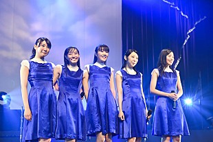 「Dorothy Little Happy 5人が青春を費やして表現した一大絵巻、誠実過ぎた結末……別々の道へ callmeは最新曲配信」