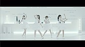 「乃木坂46「魚たちのLOVE SONG」MV 白石麻衣扮する世の中で最も美しいロボット開発」1枚目/6
