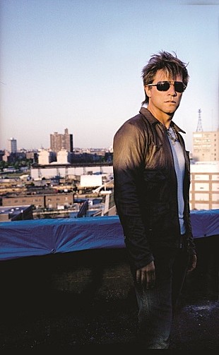 「ボン・ジョヴィ 約2年ぶりの新曲発表＆支えてくれた世界中のファンへ“ファン・アルバム”8/21発売決定」