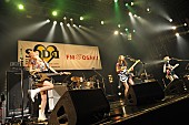 「SCANDALが圧巻のステージを披露!!FM OSAKA開局45周年Premium「SDD LIVE SUMMER EDITION」」1枚目/2