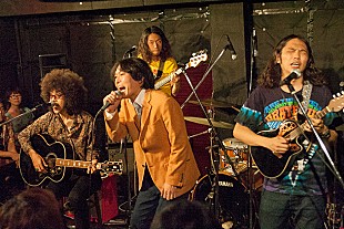 「初出演のフジロックでも話題、井乃頭蓄音団が3か月連続ワンマン集結、年末には最大規模公演も」