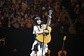 「miwa アコギ1本で魅せた日本武道館2DAYS公演 Blu-ray/DVDリリース決定」1枚目/5