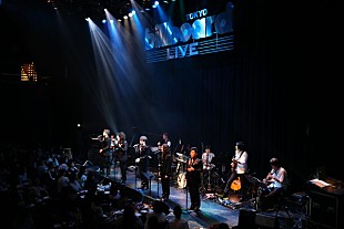 「ゴスペラーズ、笹路正徳らを迎えた熟練バンドとのスペシャルステージを速報レポート」