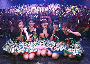 「℃-ute 初のメキシコ単独公演公式ライブレポート到着「すごい泣きそうだった」」