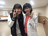 「石橋杏奈×飯豊まりえ『無痛～診える眼～』美人過ぎる2ショットが話題に」1枚目/2
