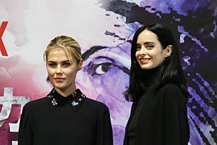 「今ホットな女優クリステン・リッター来日、話題のマーベル新作ドラマの魅力を語る」