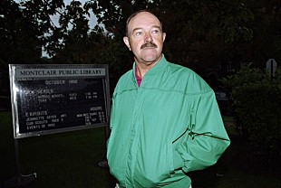 「ビートルズのデビュー曲でドラムを叩いたアンディ・ホワイトが死去」