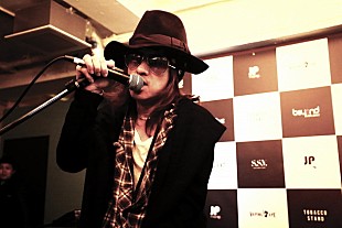 「『VAPE』カルチャーを牽引する最大手ブランドBeyond Vape 日本1号店で清春スペシャルライブ披露」