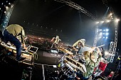「MAN WITH A MISSION、「Memories」をライブで初披露&amp;amp;ニューアルバムが2月にリリース決定」1枚目/8
