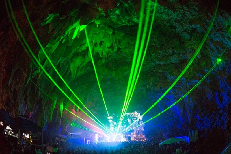 「（C）雨宮透貴」3枚目/6