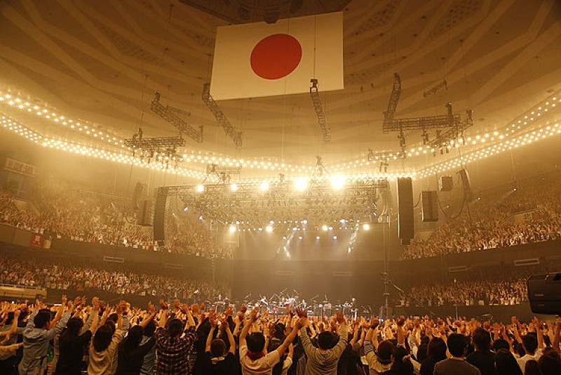 「東京スカパラダイスオーケストラ 10-FEET/MONGOL800/アジカン/亀田誠治らとの日本武道館公演CD化&映像化」1枚目/4