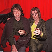 「ミック・ジャガーが故デヴィッド・ボウイを語る、「真のオリジナルだった」」1枚目/1