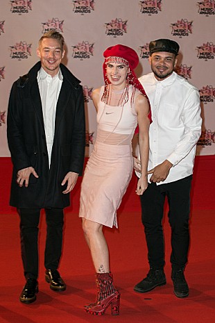 「メジャー・レイザー＆DJスネークがYouTubeで10億回再生突破、他の10億回越え曲は？」