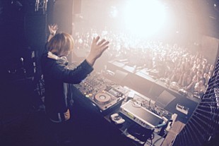 「最新型LIVE＆PARTY【YYY】遂にローンチ、中田ヤスタカら出演の“Vol.0.5”レポート」