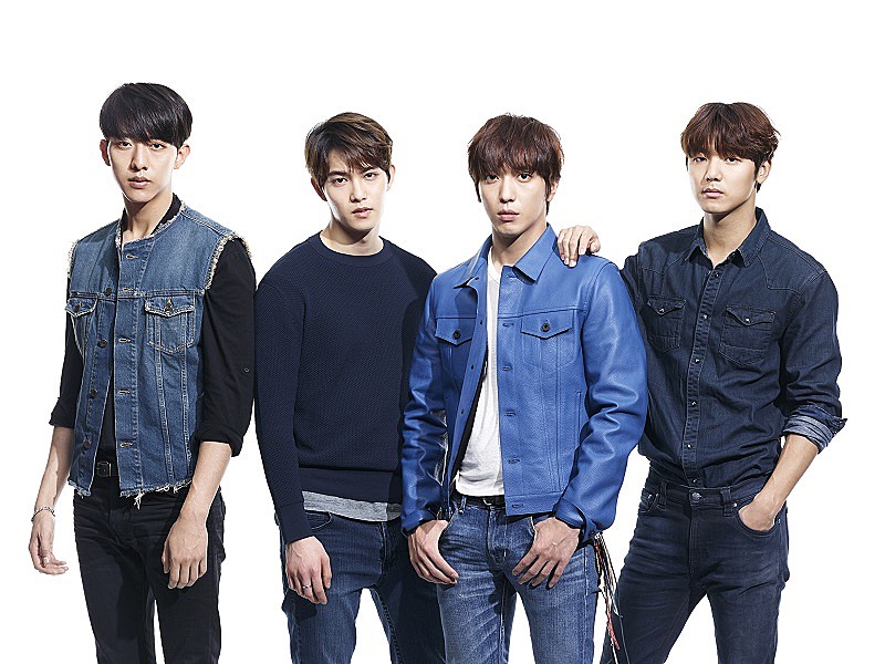 「CNBLUE、2015年のアリーナツアー大阪城ホール公演をWOWOWで独占放送決定」1枚目/3
