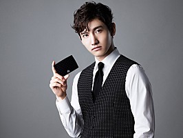 専用出品⭐東方神起＊韓国 非売品 SMART 特大店舗宣伝ポスター✖️5枚セット 東方神起 チャンミン ポスター - メルカリ