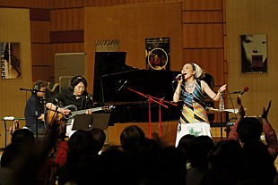 「MISIA デビュー日にスペシャルライブ開催「つつみ込むように…」など熱唱」