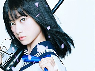 「映画『セーラー服と機関銃』橋本環奈演じるJK組長のキスシーンも!? 豪華4種web限定CMカ・ン・セ・イ」
