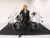 「YOSHIKI 震災復興“継続的支援”チャリティーオークションで本人愛用ドラムセットついに落札される」1枚目/1