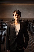 「徳永英明 昨年ツアーの東京国際フォーラム ホールA公演 西武新宿駅前ユニカビジョンにて放映決定」1枚目/1