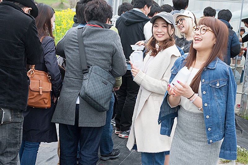 「【Cheeky Parade チキパの遠足～いちご狩り編～】
」2枚目/34