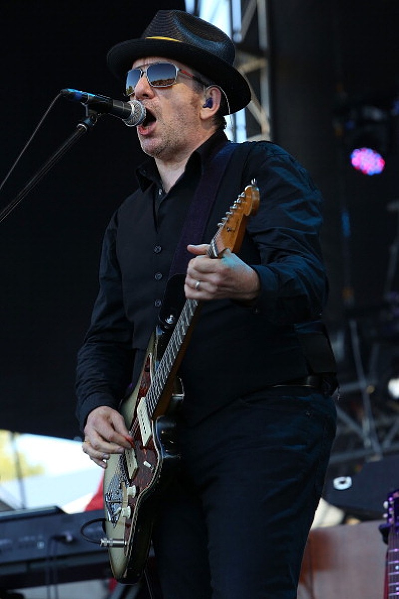 「エルヴィス・コステロ 原点に戻るソロ・ショウ【Detour】を2016年9月に東京＆大阪で開催」1枚目/1