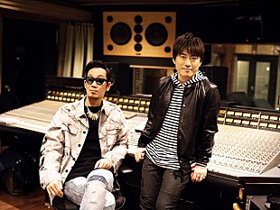 「コブクロ 新アルバム『TIMELESS WORLD』好きなライブCDとの特別限定セット 4/20より先行予約販売スタート」