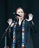 「プリンスから貰った手書きの“べた褒め”レターをスザンヌ・ヴェガが公開」1枚目/1