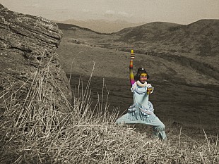 「FM802 UAを迎えて公開収録＆アコースティックミニライブを開催」