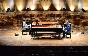 「チック・コリア＆小曽根真、初のデュオ・コンサート東京公演が開催、アンコールは「スペイン」」