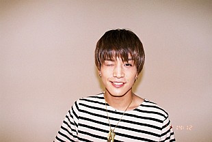 「『ViVi』7月号 写真家・梅佳代が撮る岩田剛典（三代目 J Soul Brothers）の“すがお”」