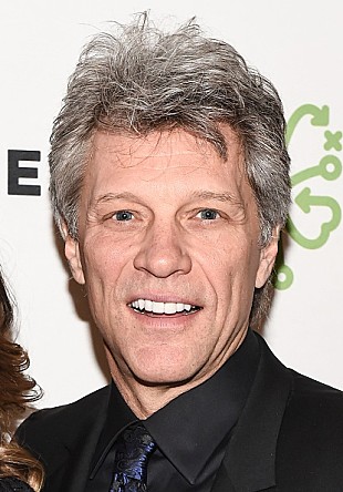 「ジョン・ボン・ジョヴィがヒラリー・クリントンの選挙遊説を応援」