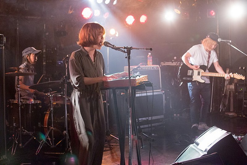 サンナナニ 初の公式ライブ音源「ひとりじゃ」限定視聴スタート！ la la larks、GHEEEとの対バンにて発表