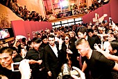 「X JAPAN 映画『We Are X』海外映画祭招待の嵐でYOSHIKI急遽現地入り！ 現地映像＆写真到着」1枚目/7