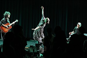 限定生産⭐️菅原小春SUGAR WATER⭐️入手困難 菅原小春の初単独公演『KOHARU SUGAWARA presents SUGAR WATER』をビル