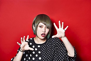 「カノエラナ 「私はあなたのお部屋で 九年前に死にました」地縛霊のラブソングMV公開！」