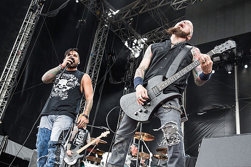 「米で話題の82歳シンガーがヘヴィロック・バンドと共演へ」1枚目/1