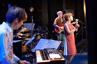 「熊木杏里「子供に戻れない」と溢れる涙“ひとつの時代が終わった”象徴するツアー 残すは7/16追加公演」