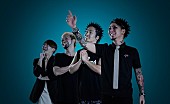 「SiM×NOISEMAKER 2マン2DAYSライブ【A DOG HOUSE】開催」1枚目/3
