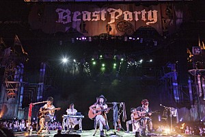 VAMPS 「夏を頂きに来たぜ」ken（L'Arc～en～Ciel）も登場した【BEAST
