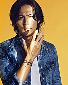 「B&amp;#039;z稲葉浩志 躍動感＆爽快さを併せ持つ夏の新曲「YELLOW」配信リリース！ ショートムービーも公開」1枚目/2