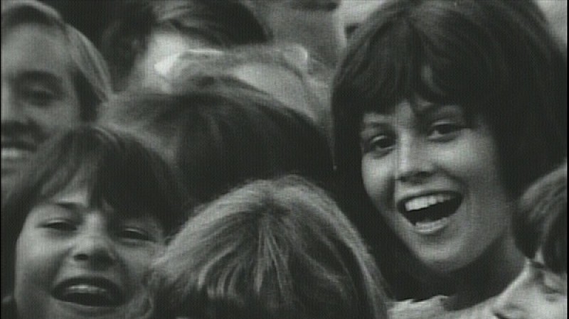 「14歳のシガニー・ウィーバー」2枚目/6