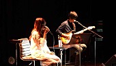 「Aimer、メジャーデビュー5周年記念イベントにandrop内澤が登場＆新曲「カタオモイ」初披露も」1枚目/4
