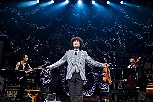 「葉加瀬太郎ツアーレポート到着、16年ぶりに鳥山雄司とのコラボも」