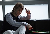 「小室哲哉×ケミカル・ブラザーズが実現！ ハロウィンパーティで化学反応を引き起こす」1枚目/3